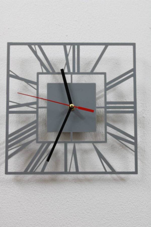 Orologio stile moderno