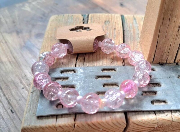 Armband roze grof. Elastisch.