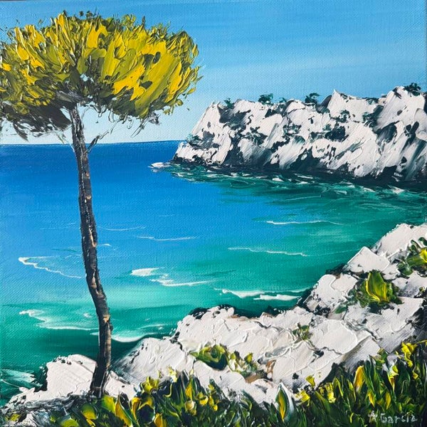Le pin dans la calanque