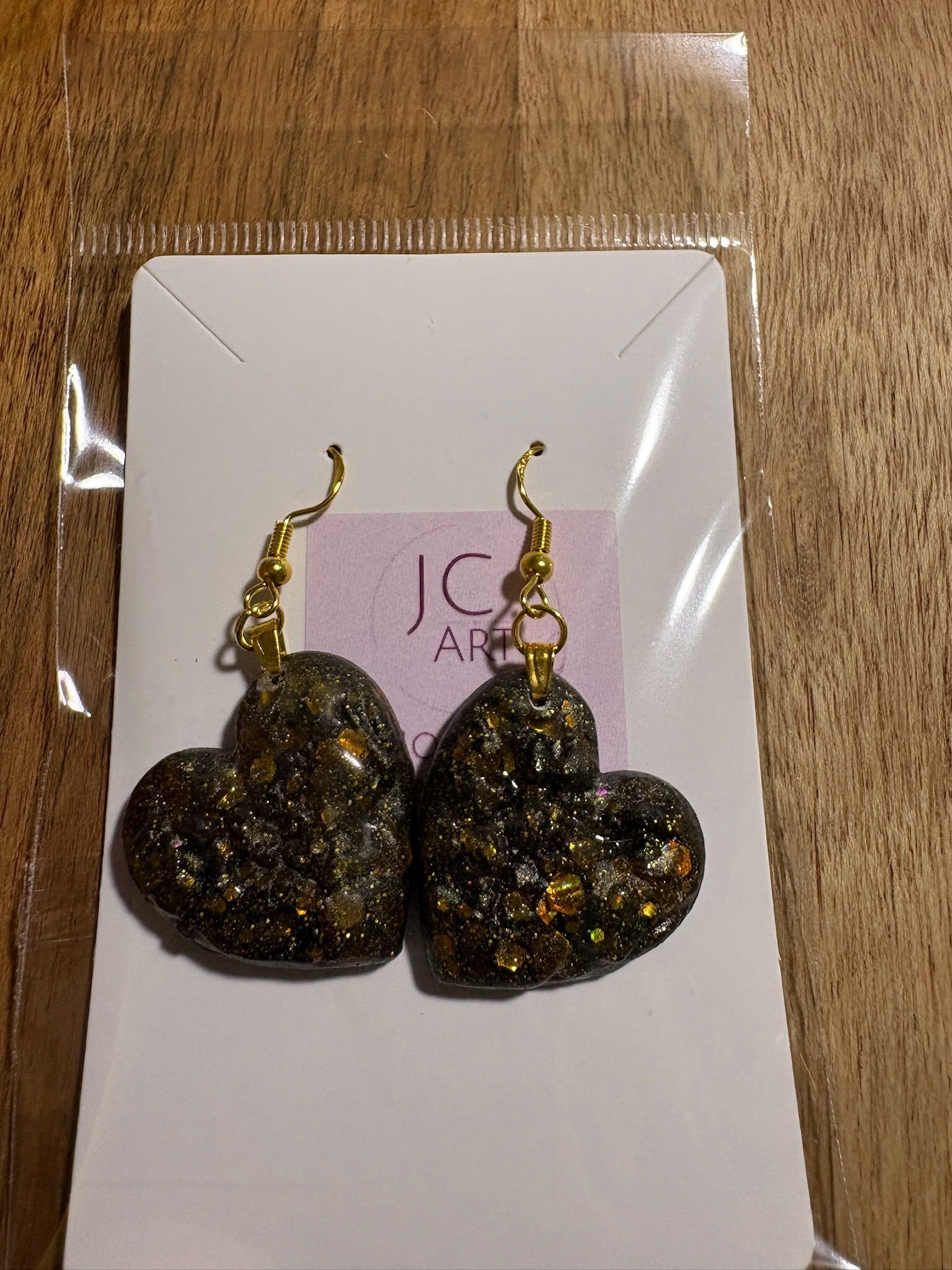 Textured heart earrings - black with gold glitter