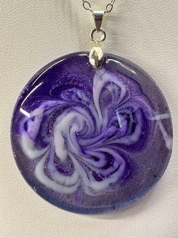 Violet whirl
