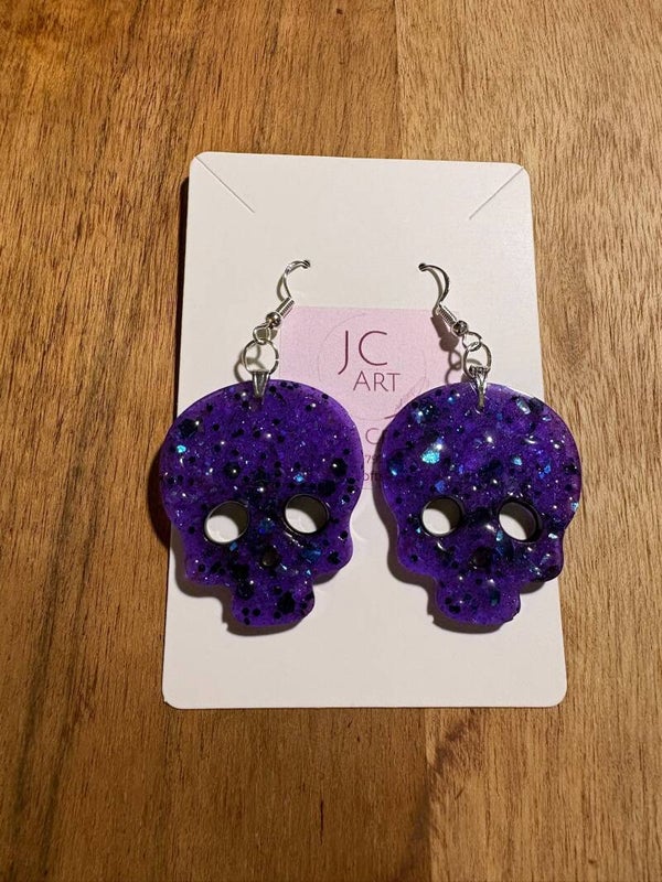 Skull earrings - purple rain