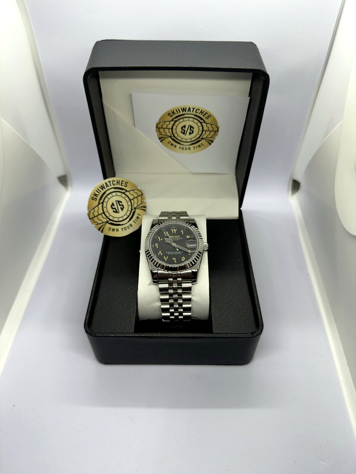 SEIKO ARABIC BLACK/GOLD