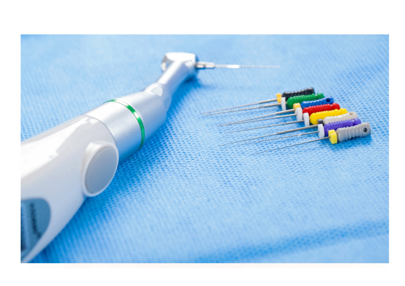 Instrumental rotatorio y manual necesario para realizar una endodoncia. 