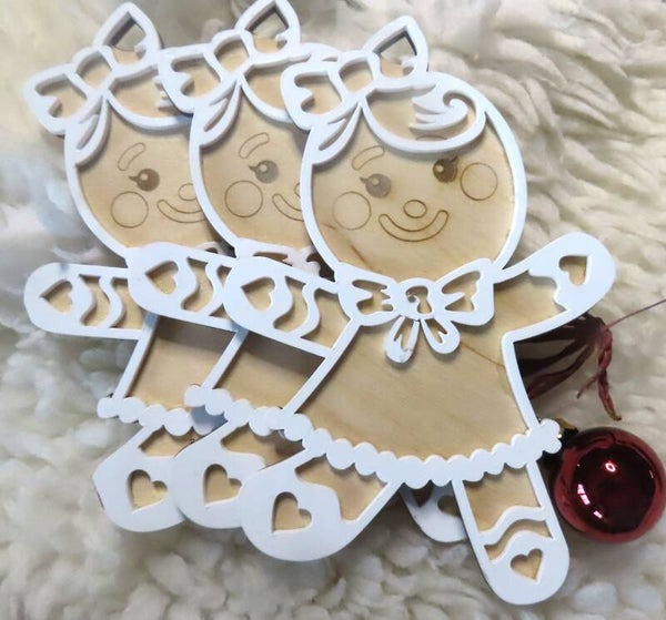 Boule de Noel Bonhomme fille coeur