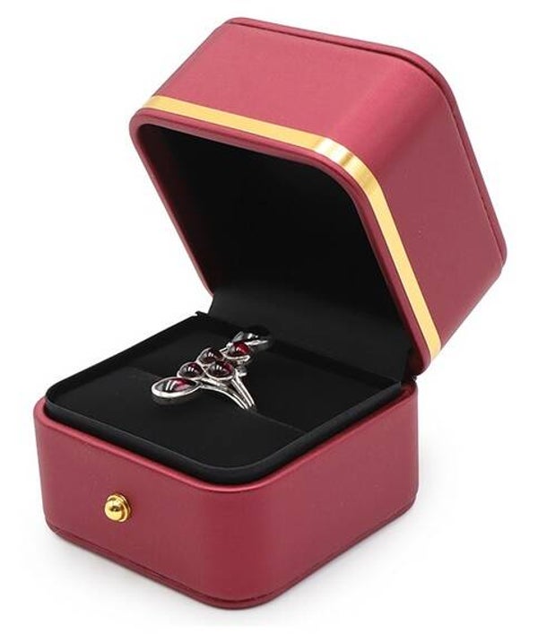 Boite luxe bordeaux pour bague