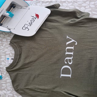 tee-shirt