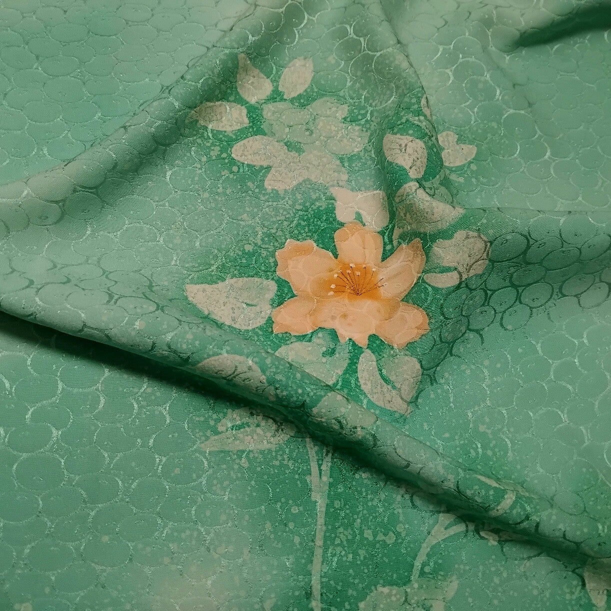 Prachtige kimonozijde glanscoupons 160x36cm