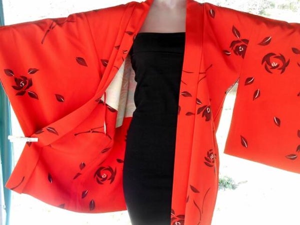 Haori kimonojasje brandweerrood met de hand bedrukt