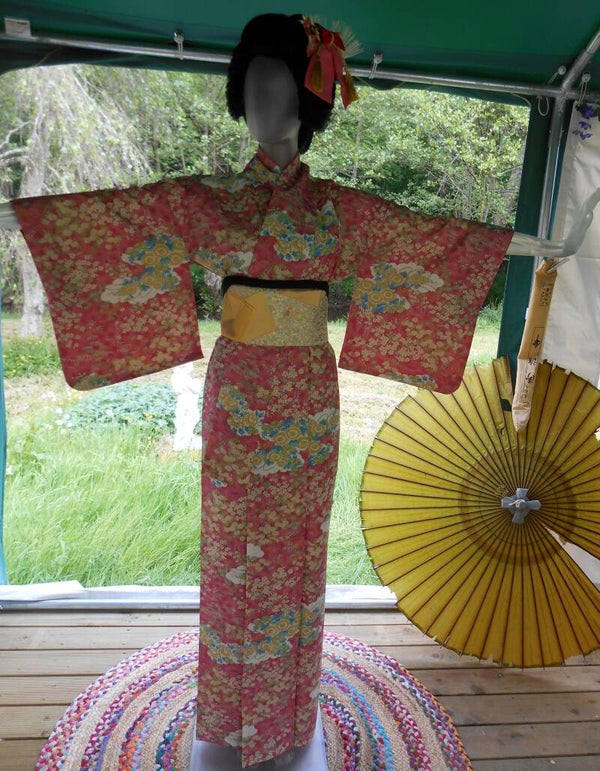 Matglans zijden kimono 'riviertjes en beekjes' mooie weving