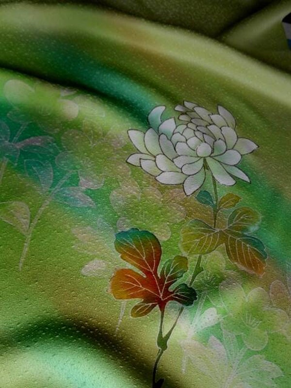 Lichtgroene kimonozijde Yuzen handgeschilderd 100-170x36cm