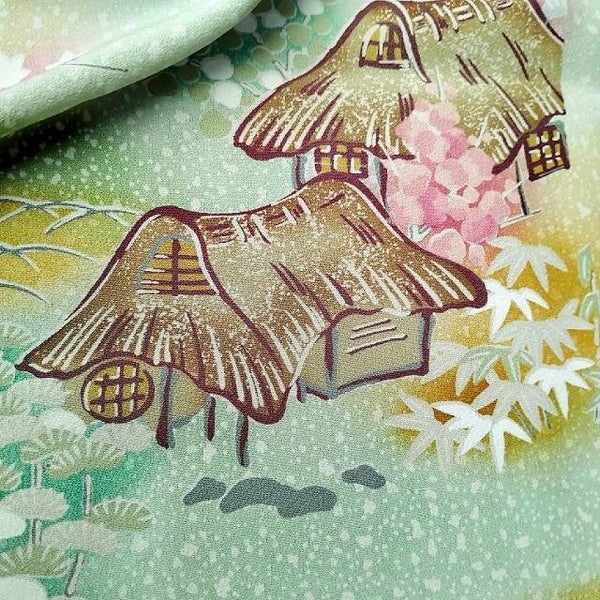 Lichtgroene kimonozijde handgeschilderd 120-160x36cm