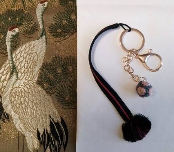 Japanse tassenhanger sleutelhanger zijde en handwerk