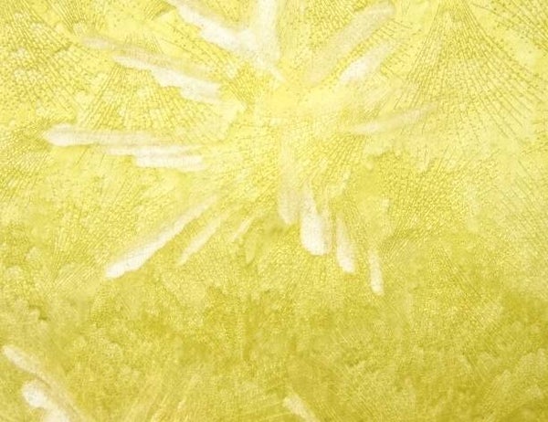 Kimonozijde okergeel abstracte bloemen v.a. 40cm tot 160x36cm
