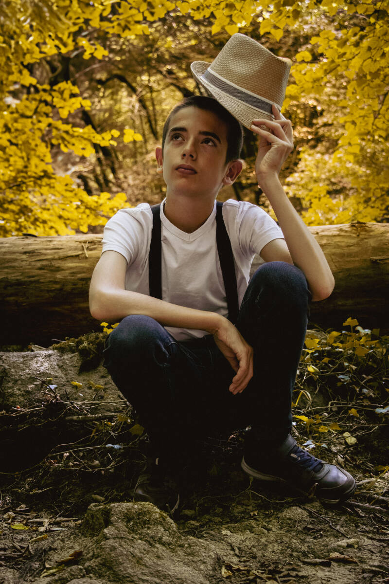 Photo enfant Poitiers - photo professionnelle Poitiers  photographie enfant Poitiers photographe enfants Poitiers shooting enfant potiers Clichés enfant Poitiers portait enfant Poitiers 