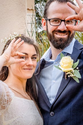 Photographe de mariage à Poitiers - séance photo privée des mariés