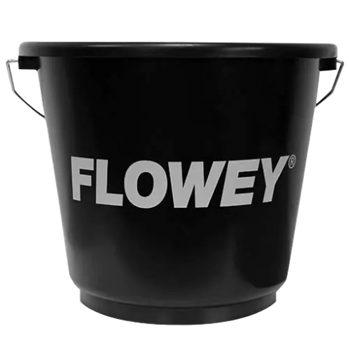 FLOWEY seau noir avec bec de versement 12L 1pc