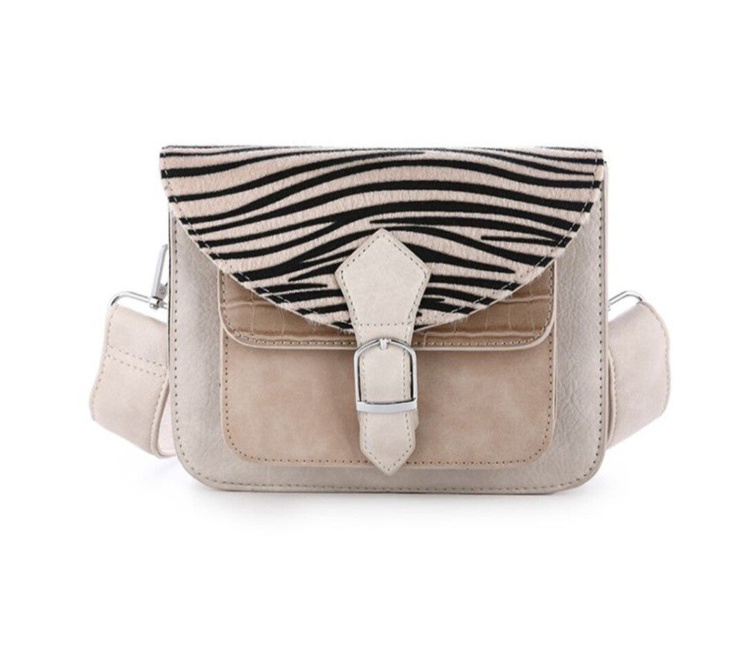 Crossbody zebra