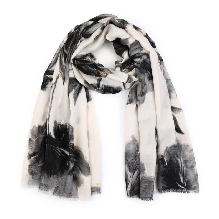 Sjaal beige met zwart/ grijze bloemen