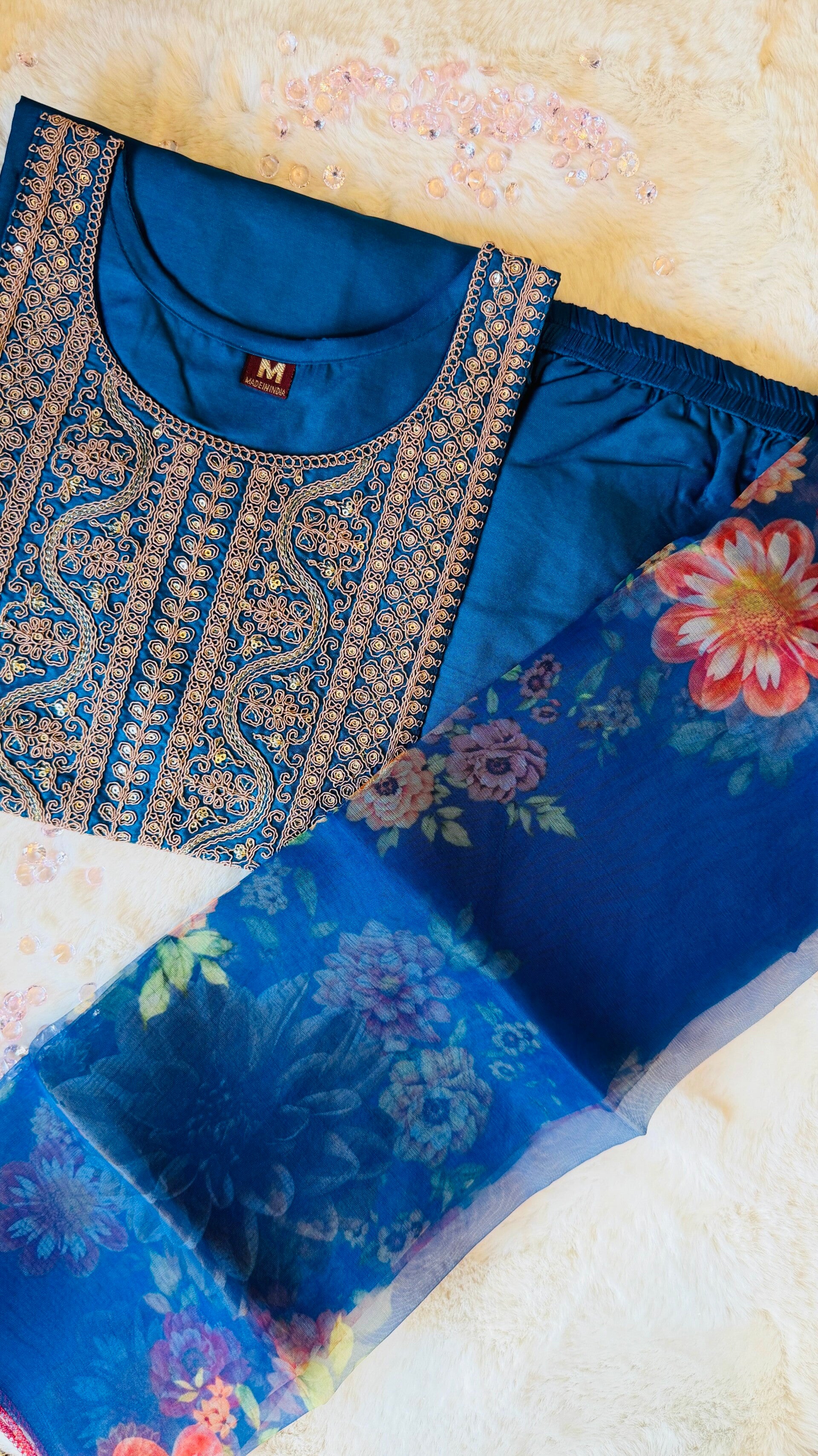 Party wear Kurti set