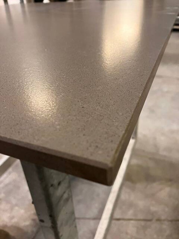 Tafelblad in composiet, kleur Belgian Buxy Grey