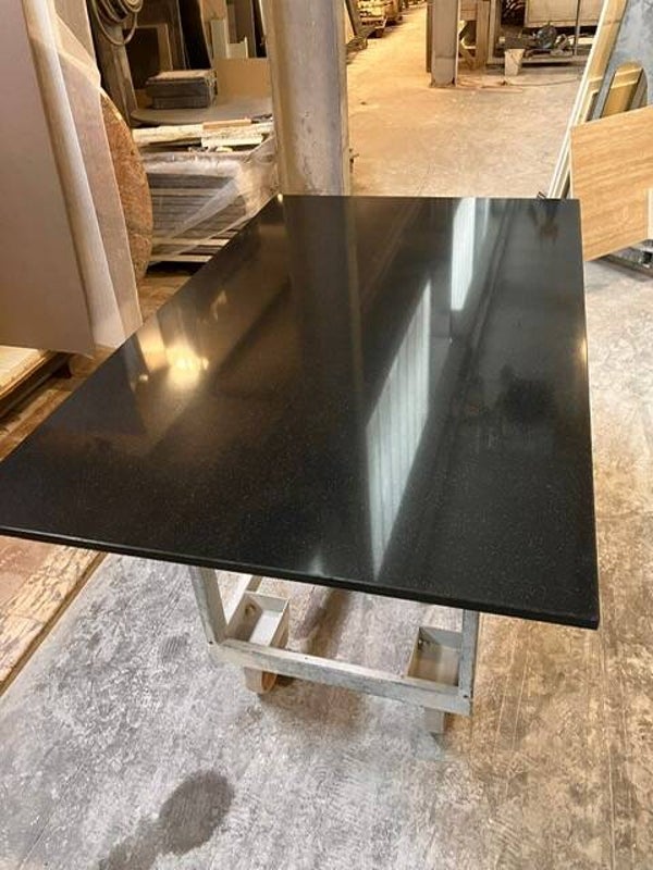 Tafelblad in composiet, kleur Divinity Black