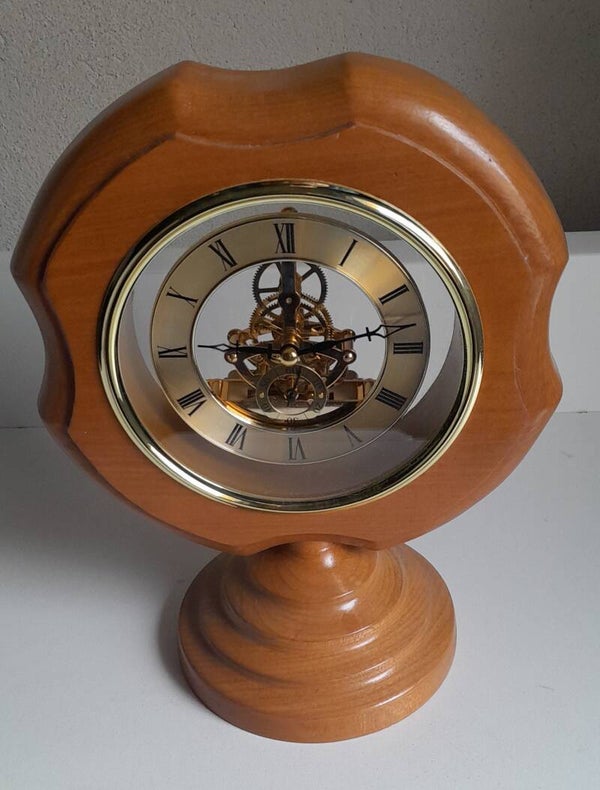 Pendule sur pied