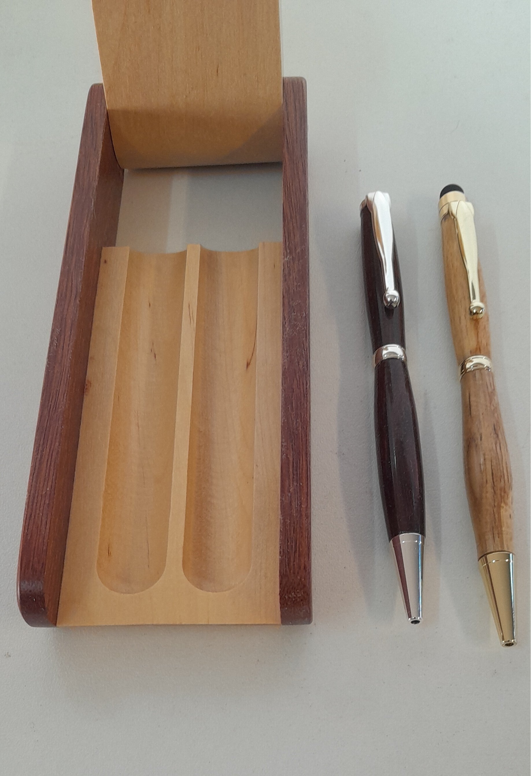 Stylos bois avec coffret présentoir