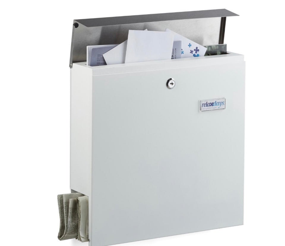 Witte Metalen Brievenbus – Strak, Modern en Functioneel