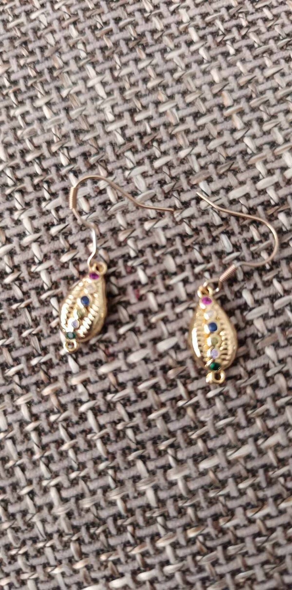 Magic earrings