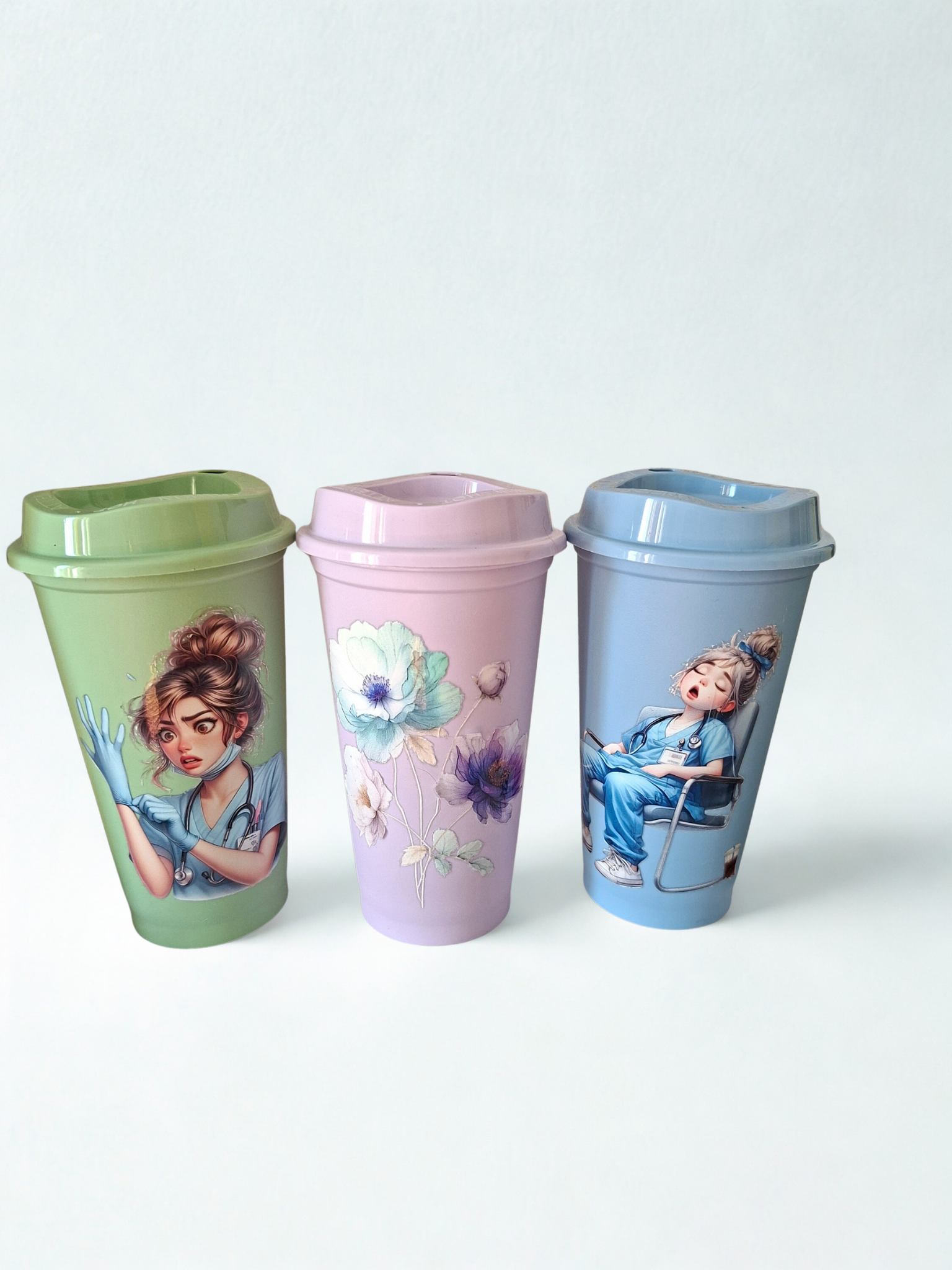 Gobelet en plastique pour café