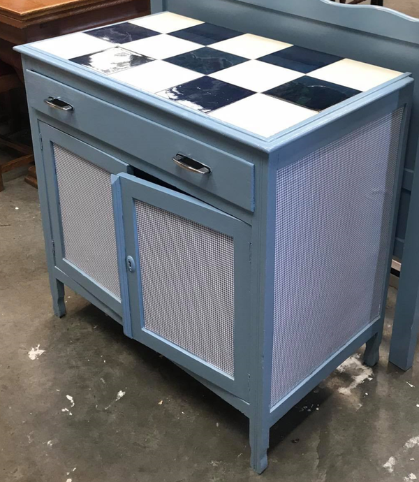 Blauw kastje