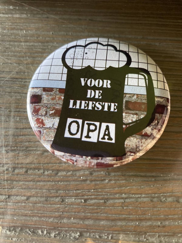Button opener opa (biertje)