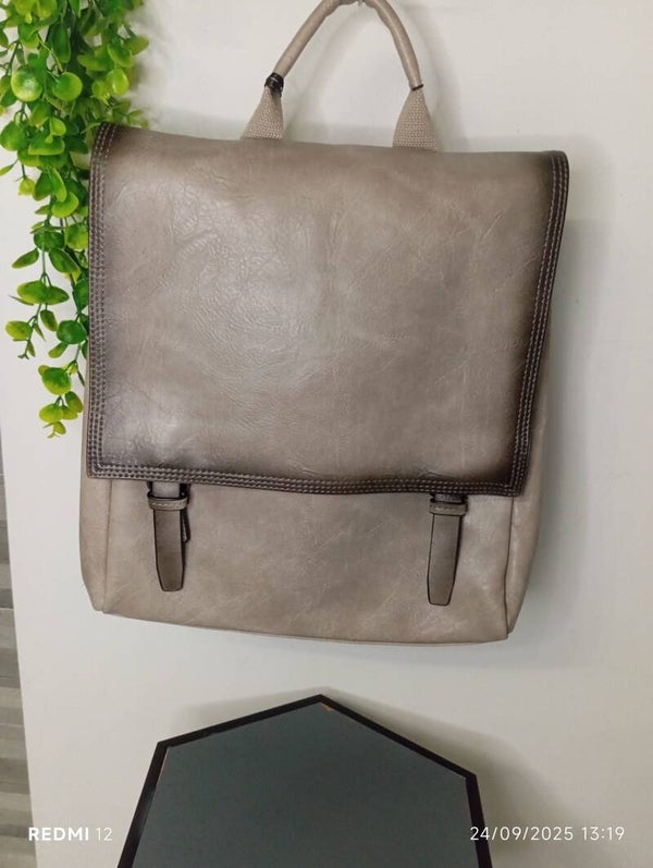 Alison – Zainetto in Ecopelle con ampiezza Regolabile – Design Italiano