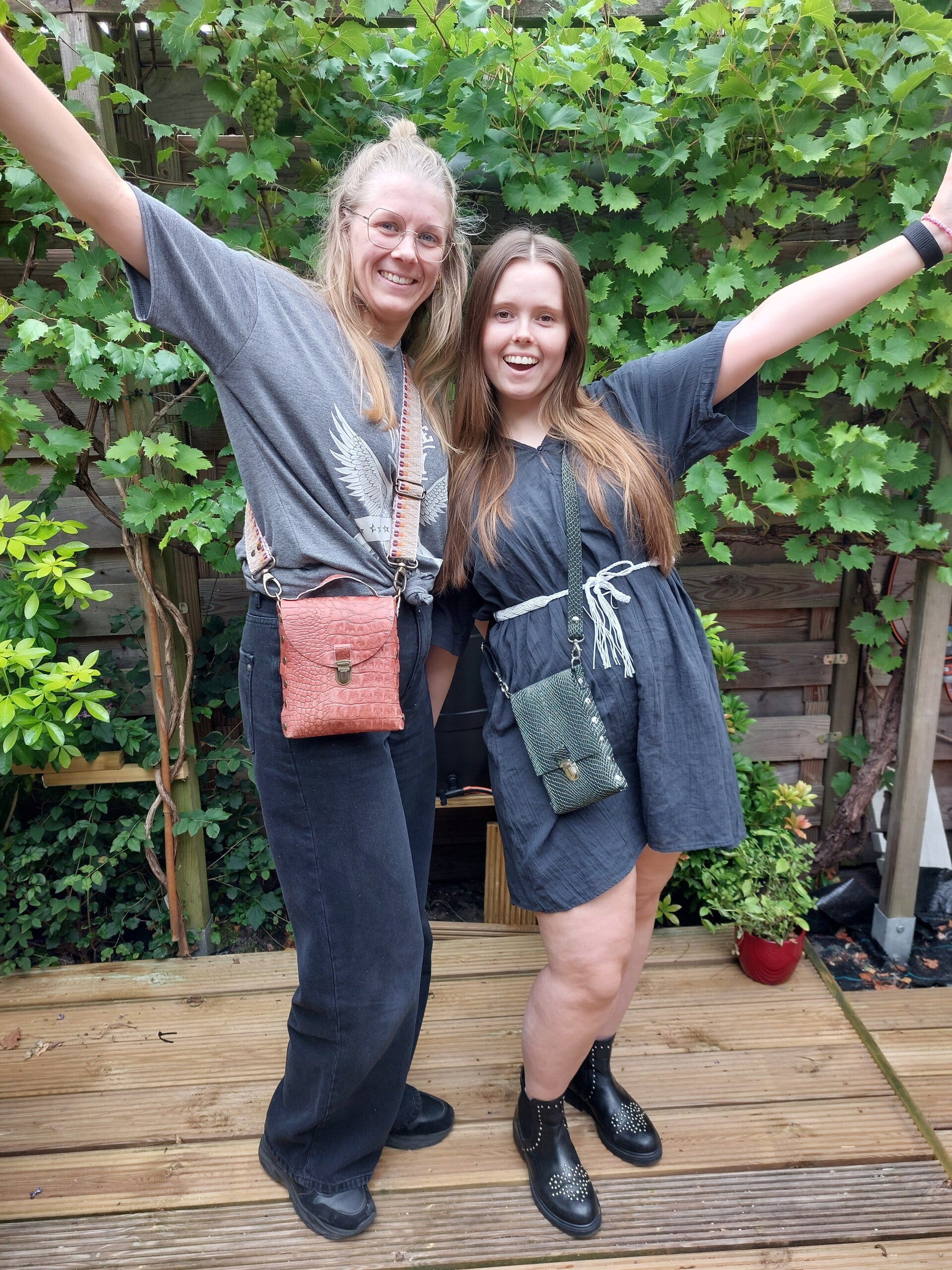 Workshop leren tas maken, samen met je vriendinnen  in mijn atelier in Breda