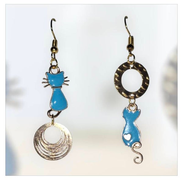 Boucles d' oreilles " chatons "