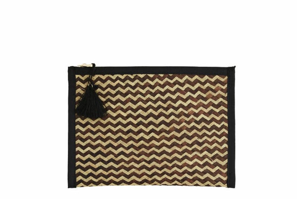 Madam Stoltz - Straw clutch
