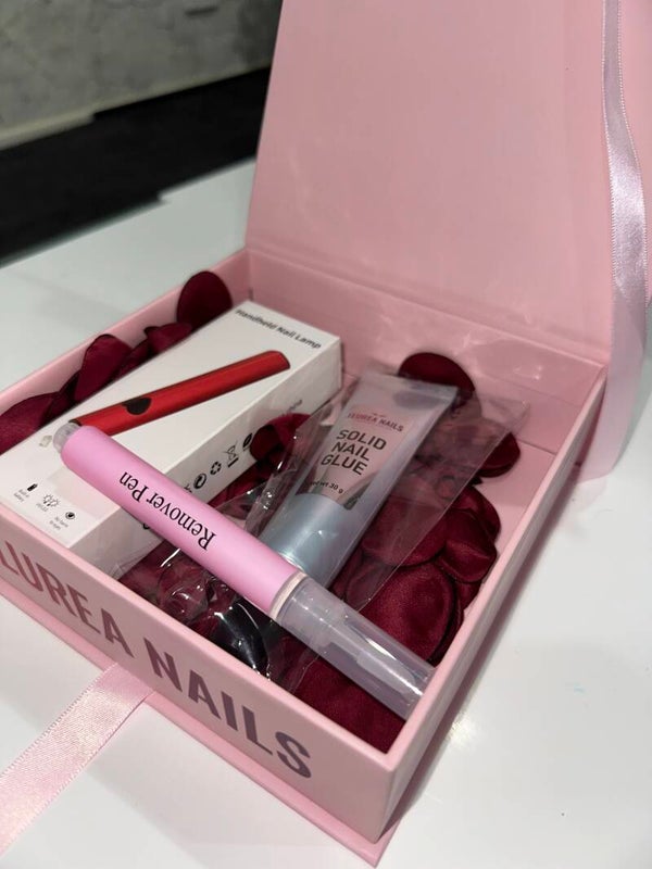 Nail glue + uv torch + remover kit
