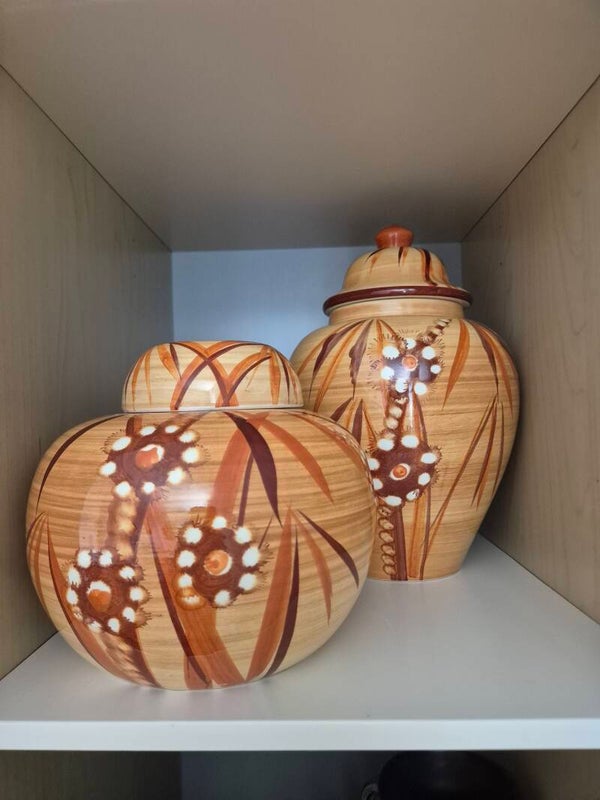 Handgeschilderde Italiaanse vintage gemberpotten / vazen set