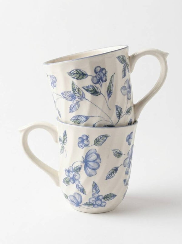 ​Engelse Vintage Mokjes met Blauwe Besjes & Bladeren