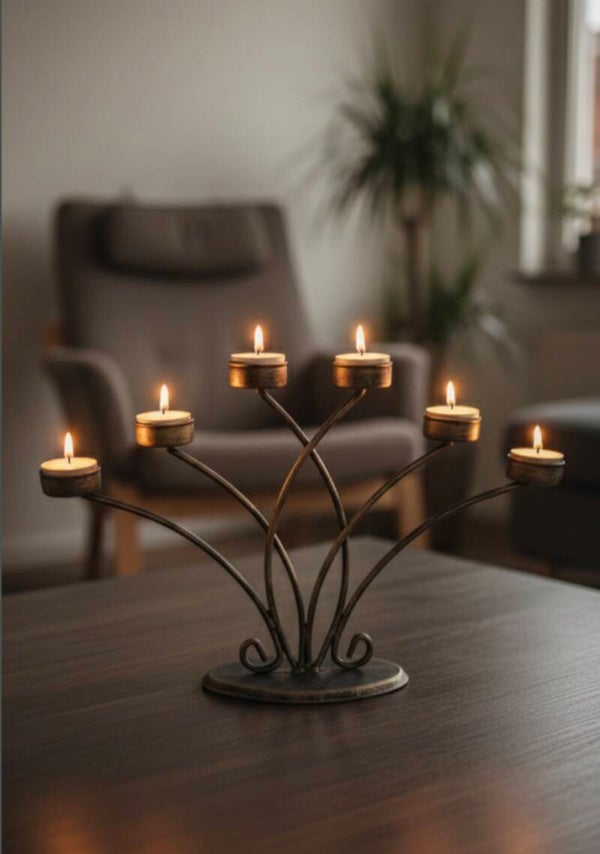 Vintage Kandelaar gothic stijl