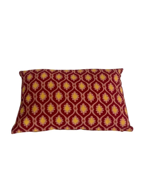 Mica Decorations Josefien Sierkussen 55x35 cm – Bordeaux – Decoratiekussen