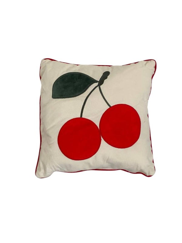Mica Sierkussen Rode Kers 34x34 cm – Decoratief Kussen Fruit Design – Zacht & Speels