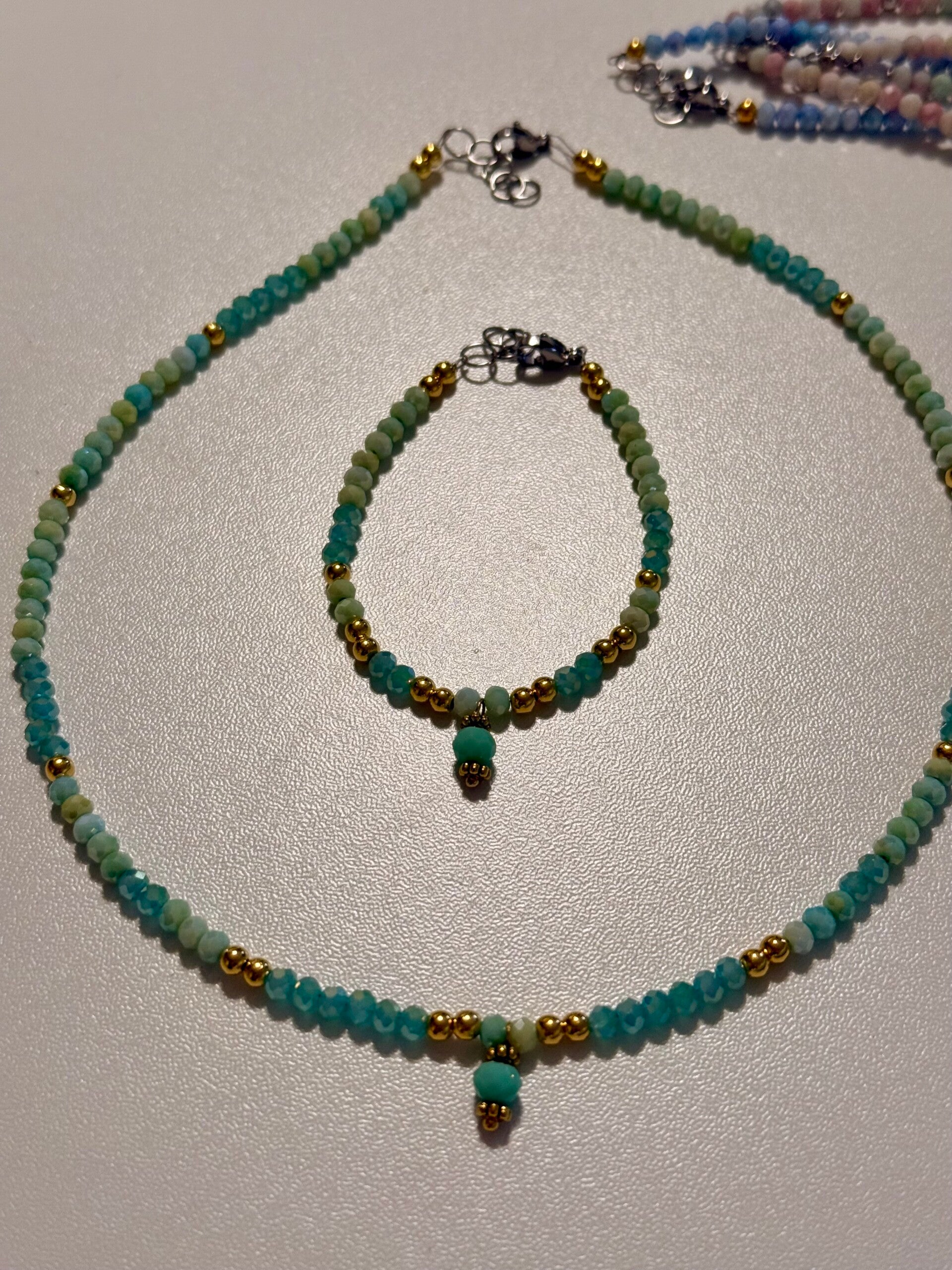 Aura con bracciale