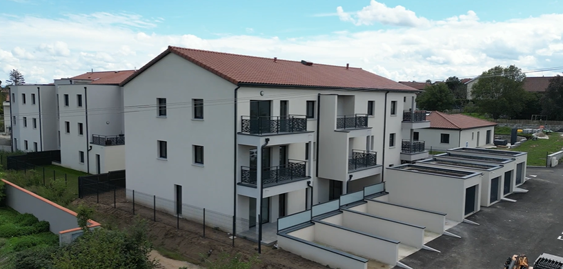 Immeuble à Savigneux