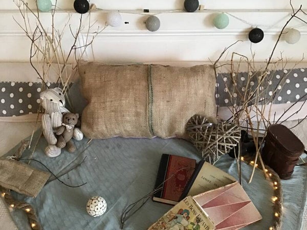 Coussin de décoration toile de jute et rayé rose