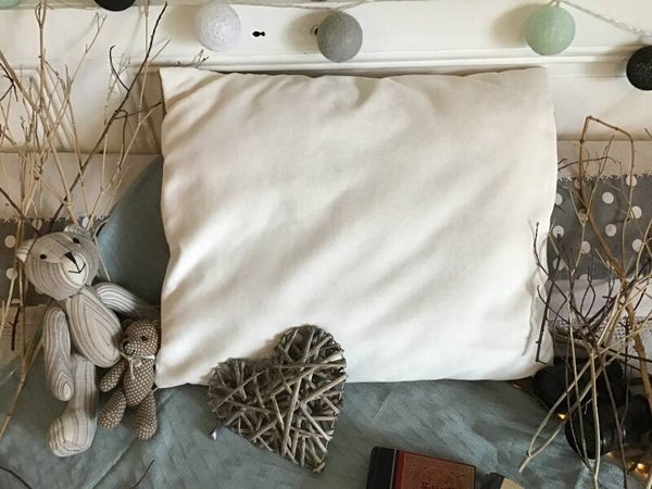 Coussin de décoration toile de jute et velours crème