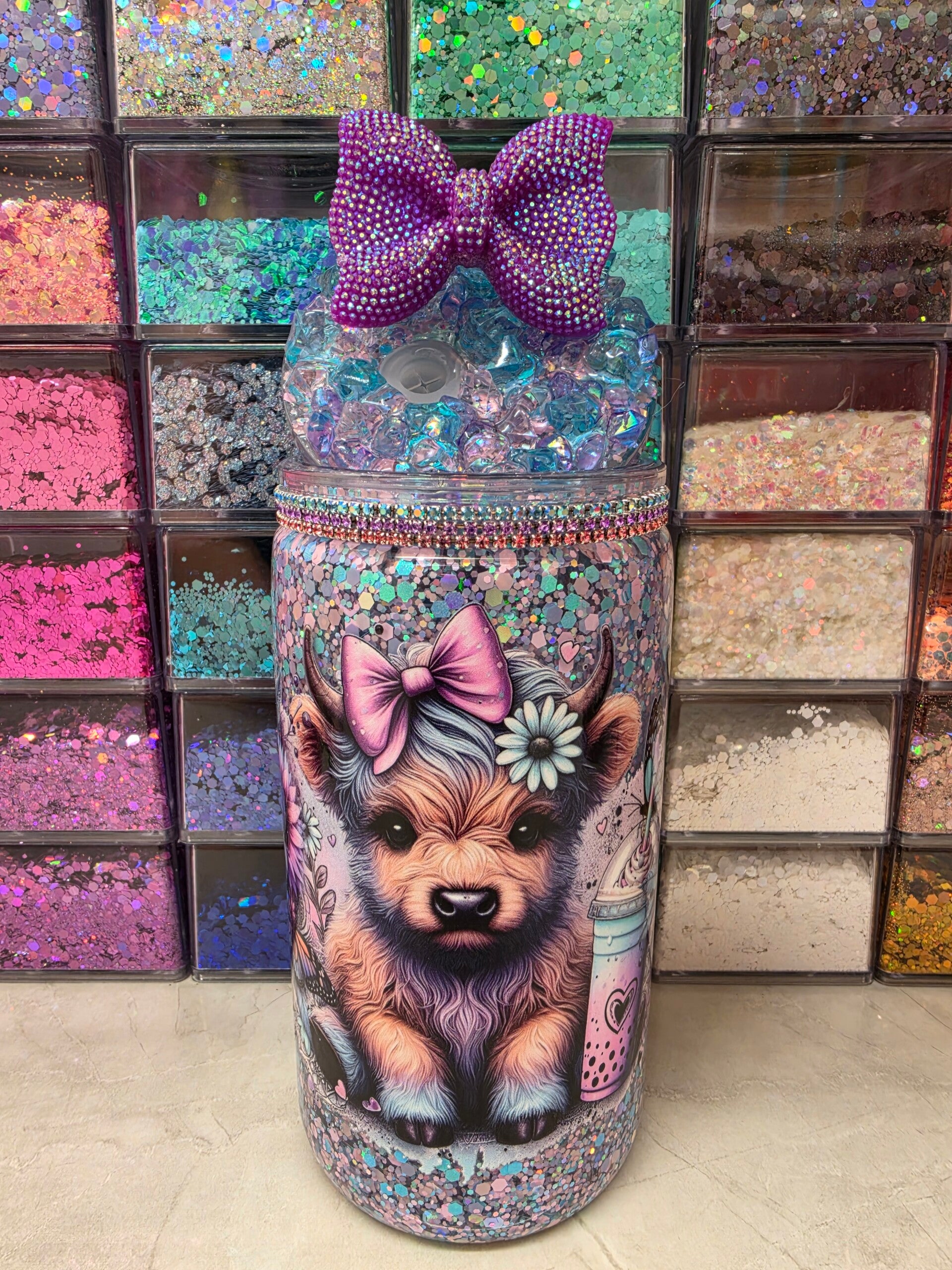 Highland Cow 16oz Snowglobe tumbler
