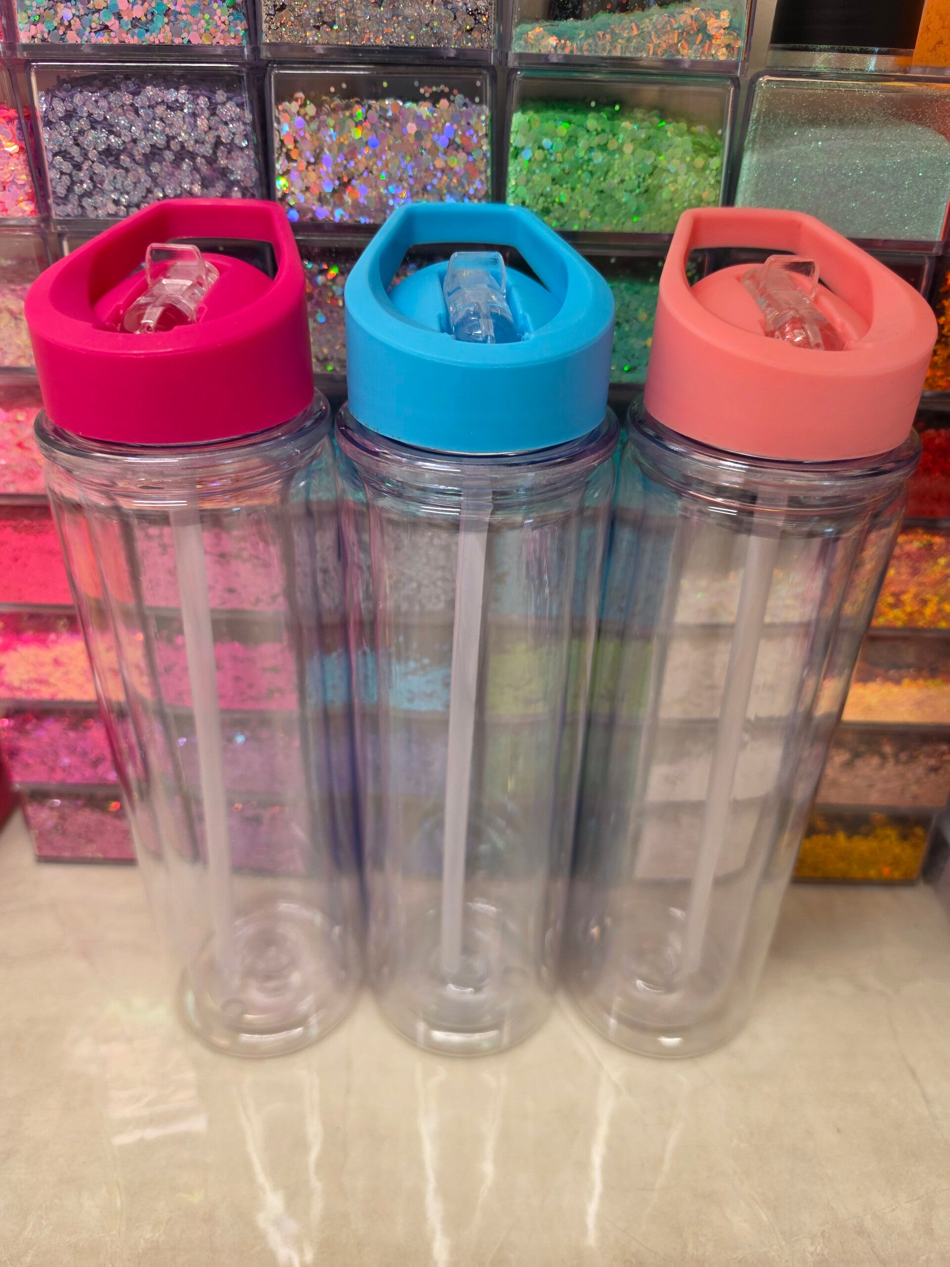 20oz Kids Snowglobe bottles with coloured lid for customisation