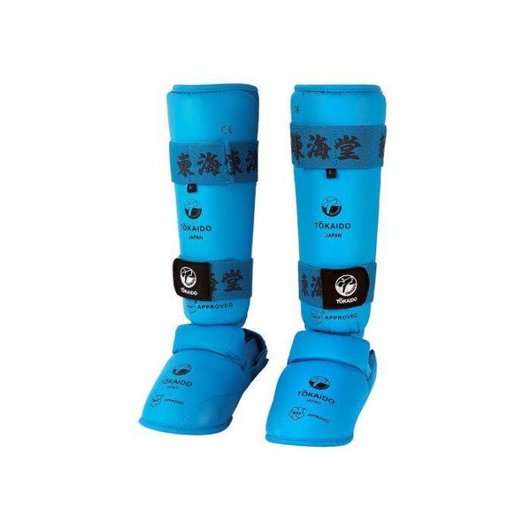 Tokaido WKF scheen/wreefbeschermer - Rood/Blauw